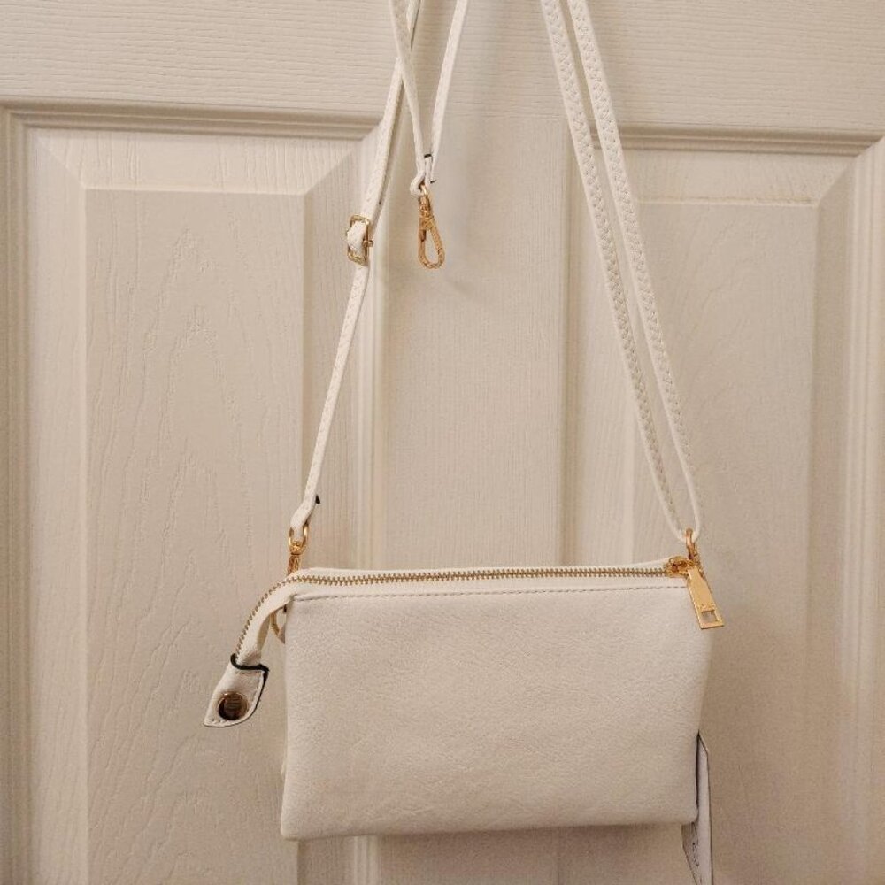 Jenn & Co. Crossbody/Wristlet purse.